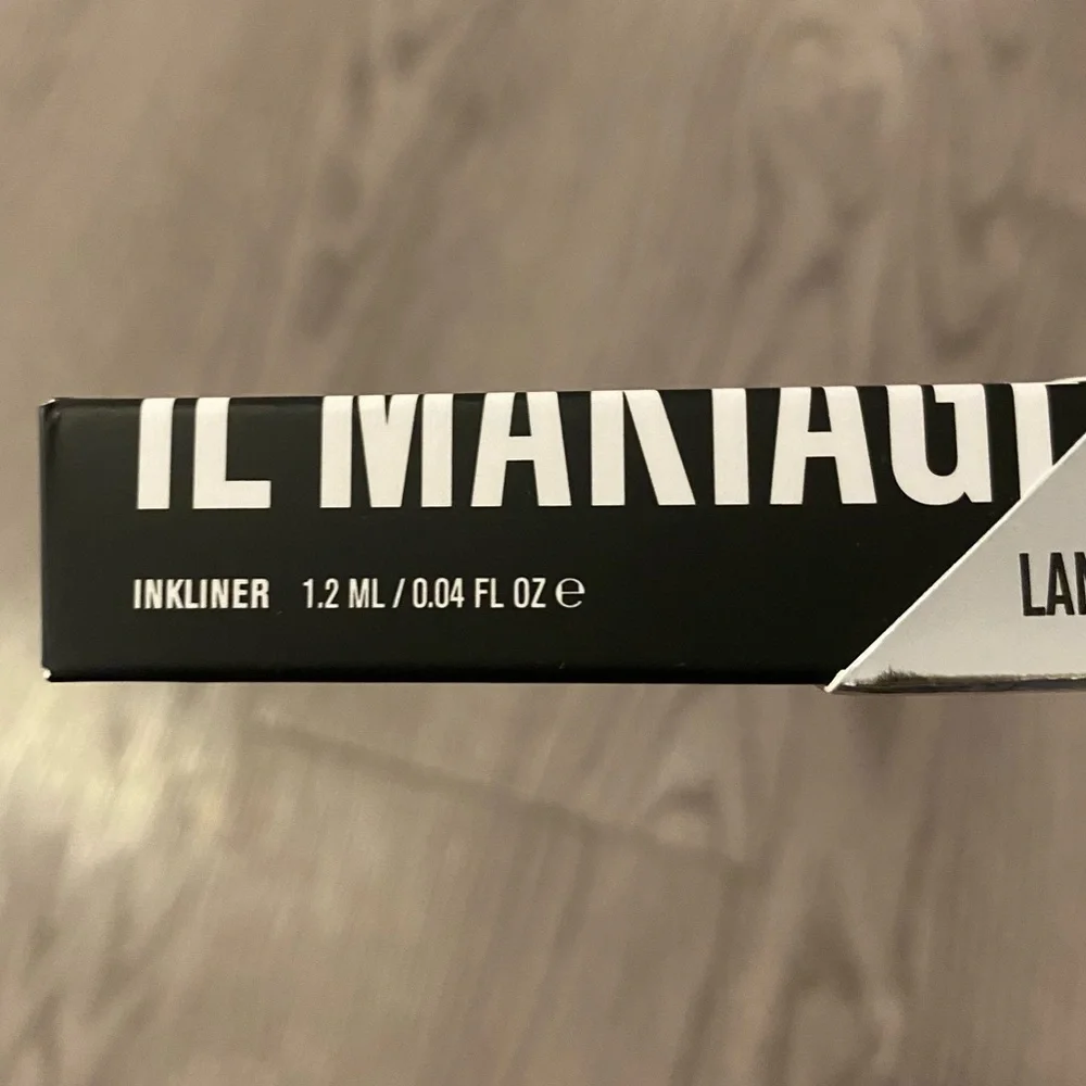 Il Makiage Inkliner Velvet Matte Black Waterproof Liquid Liner